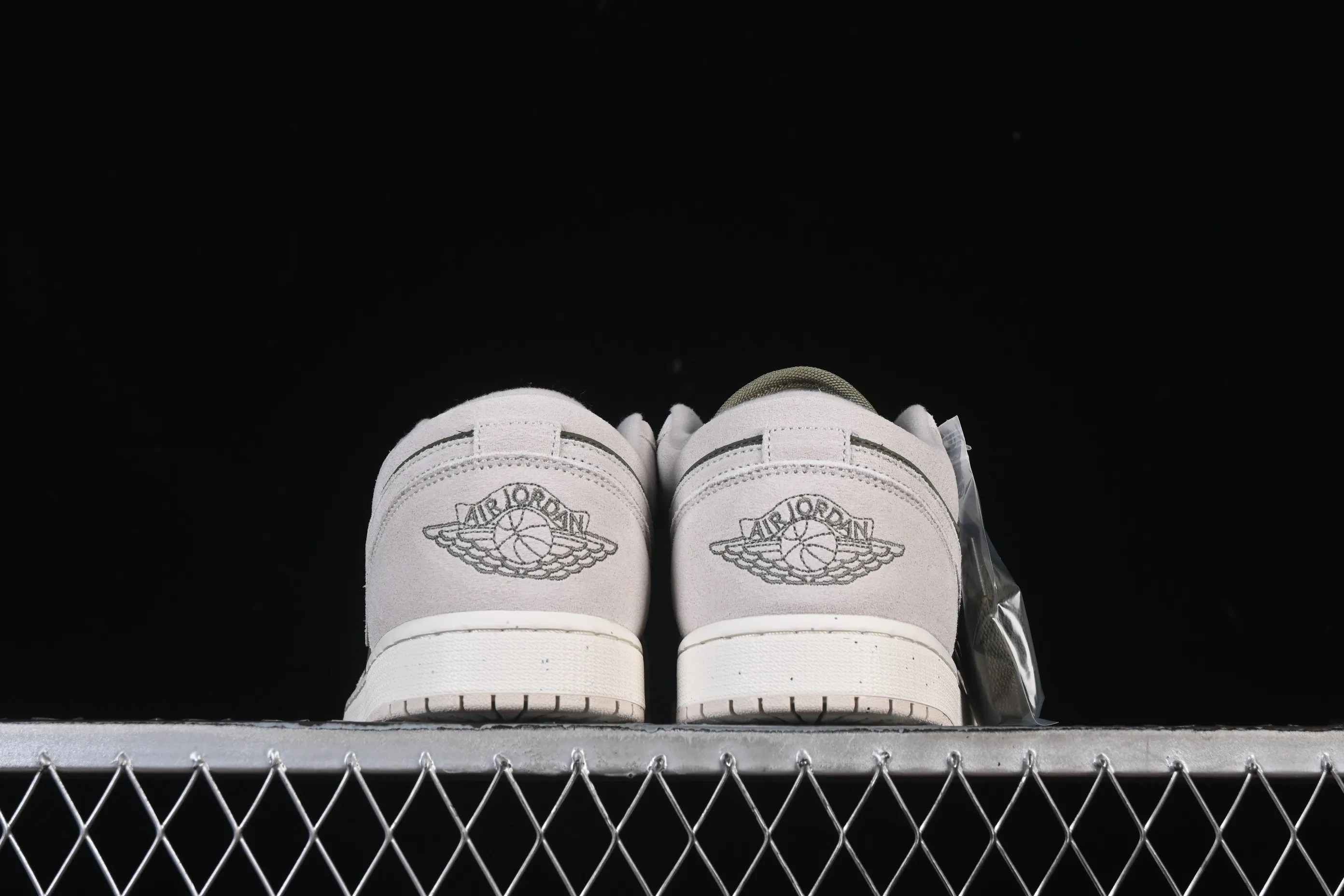 All categories Air Jordan Jordan series basketball shoes Air Jordan 1 Low Air Jordan 1 Low AJ1 Joe 1 meter green low-top cultural and casual sneakers HV4089-201